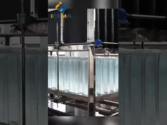 Máquina de gelo transparente