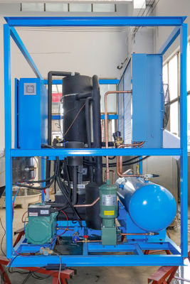 Máquina de gelo de tubo de 1 tonelada profissional para explorações agrícolas de aço inoxidável 1920*1550*2150 mm
